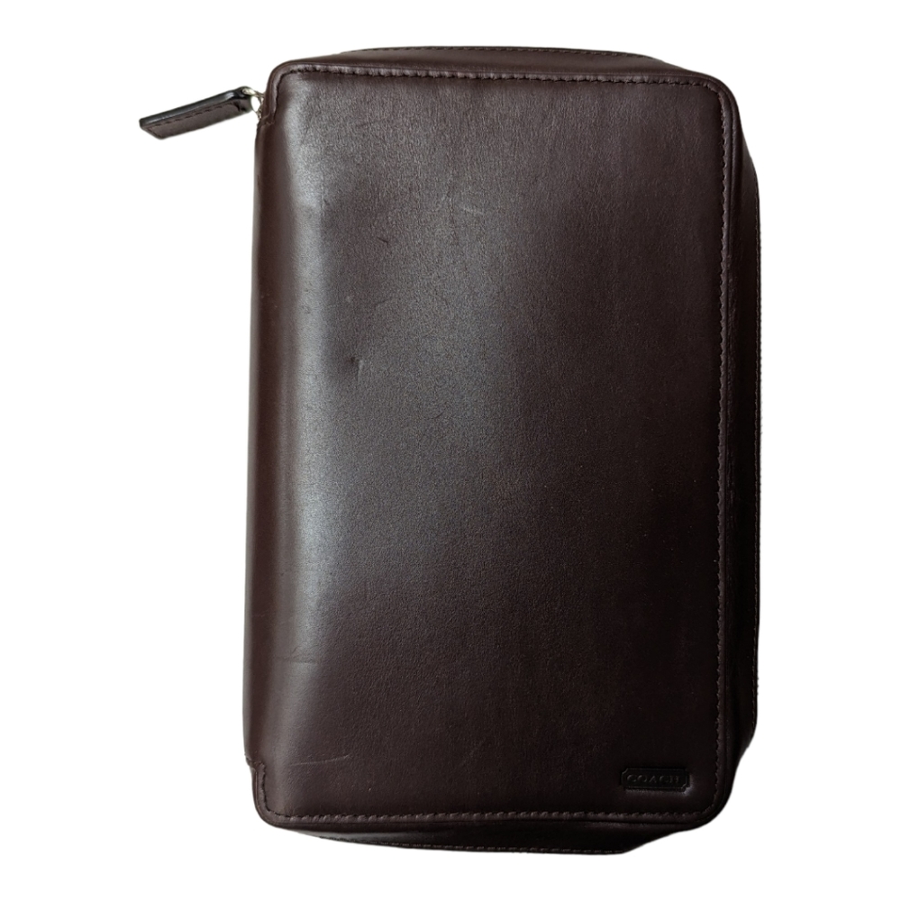 Vintage Coach Leather Agenda (fits Filofax). Never used. NWOT
